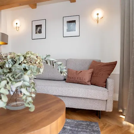 Aparthotel Avanti 4*