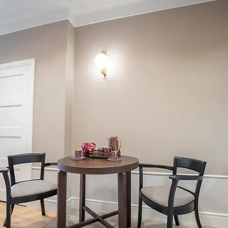 Avanti Aparthotel Cracovia