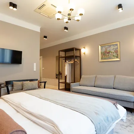 Avanti Apart Otel 4*