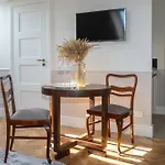 Aparthotel Avanti 3*