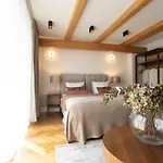 Aparthotel Avanti